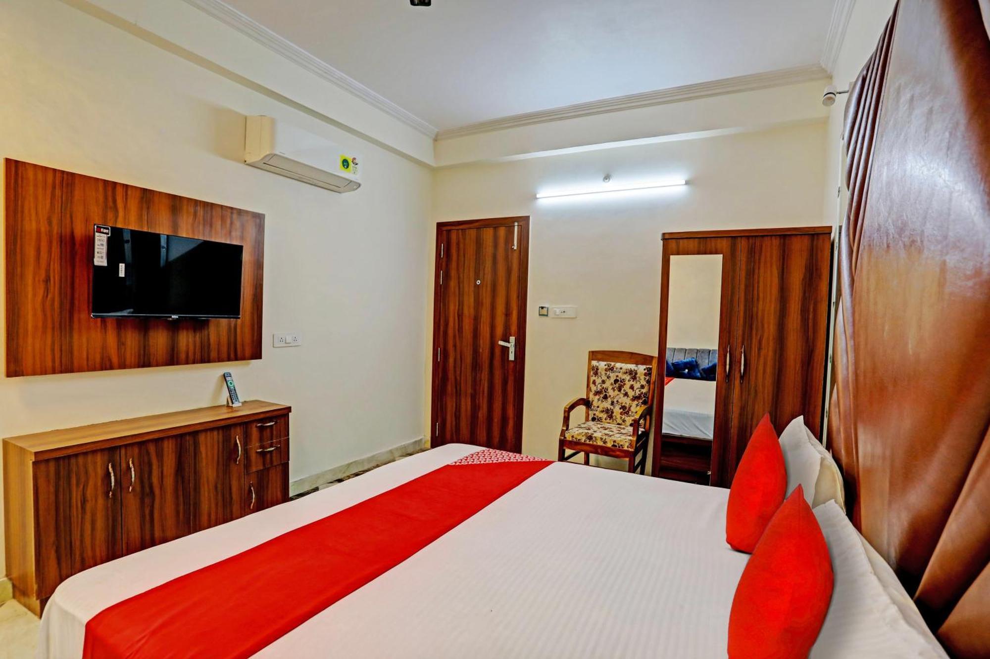 קאנפור Hotel O Al Diwan Banquet And Suites מראה חיצוני תמונה