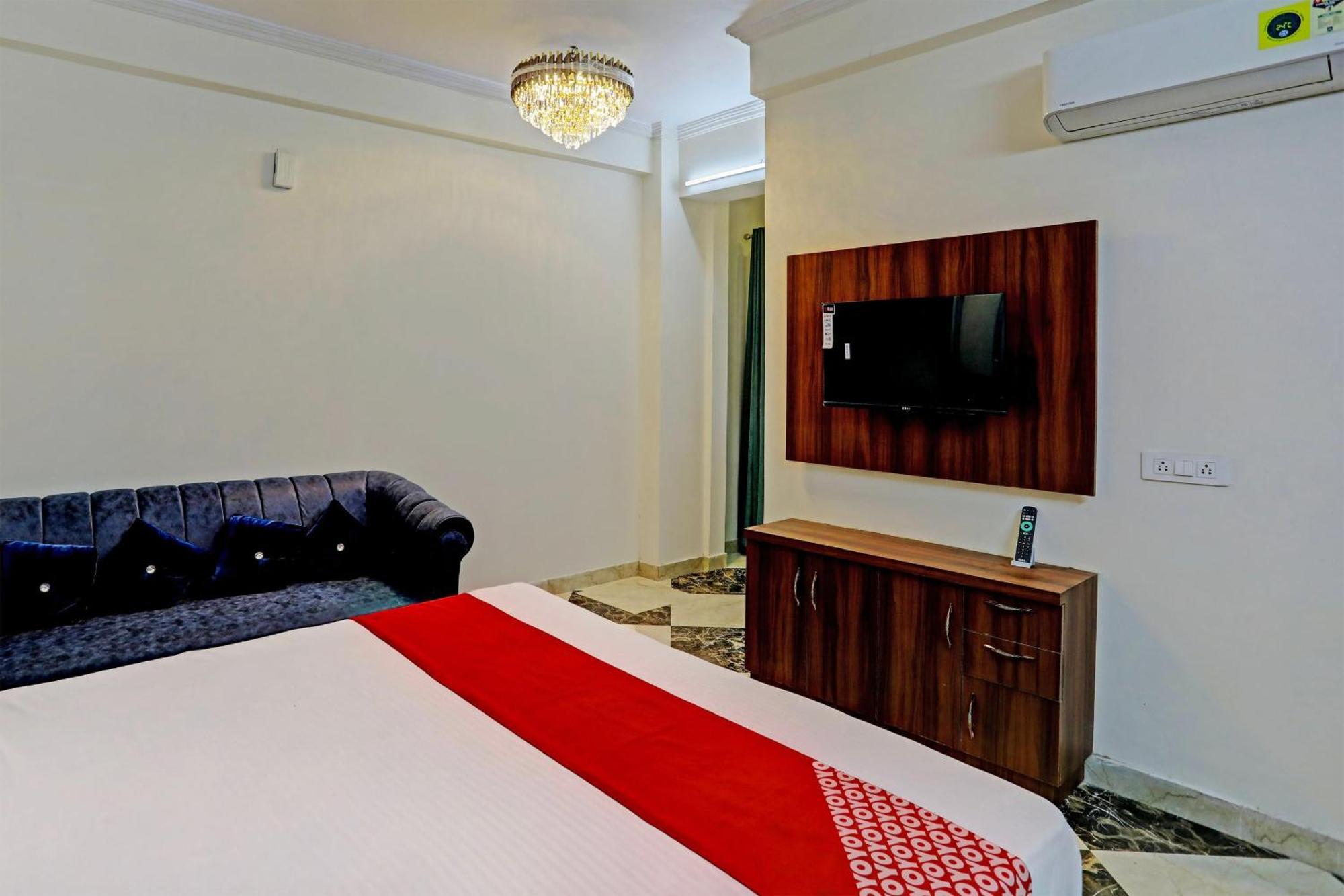 קאנפור Hotel O Al Diwan Banquet And Suites מראה חיצוני תמונה