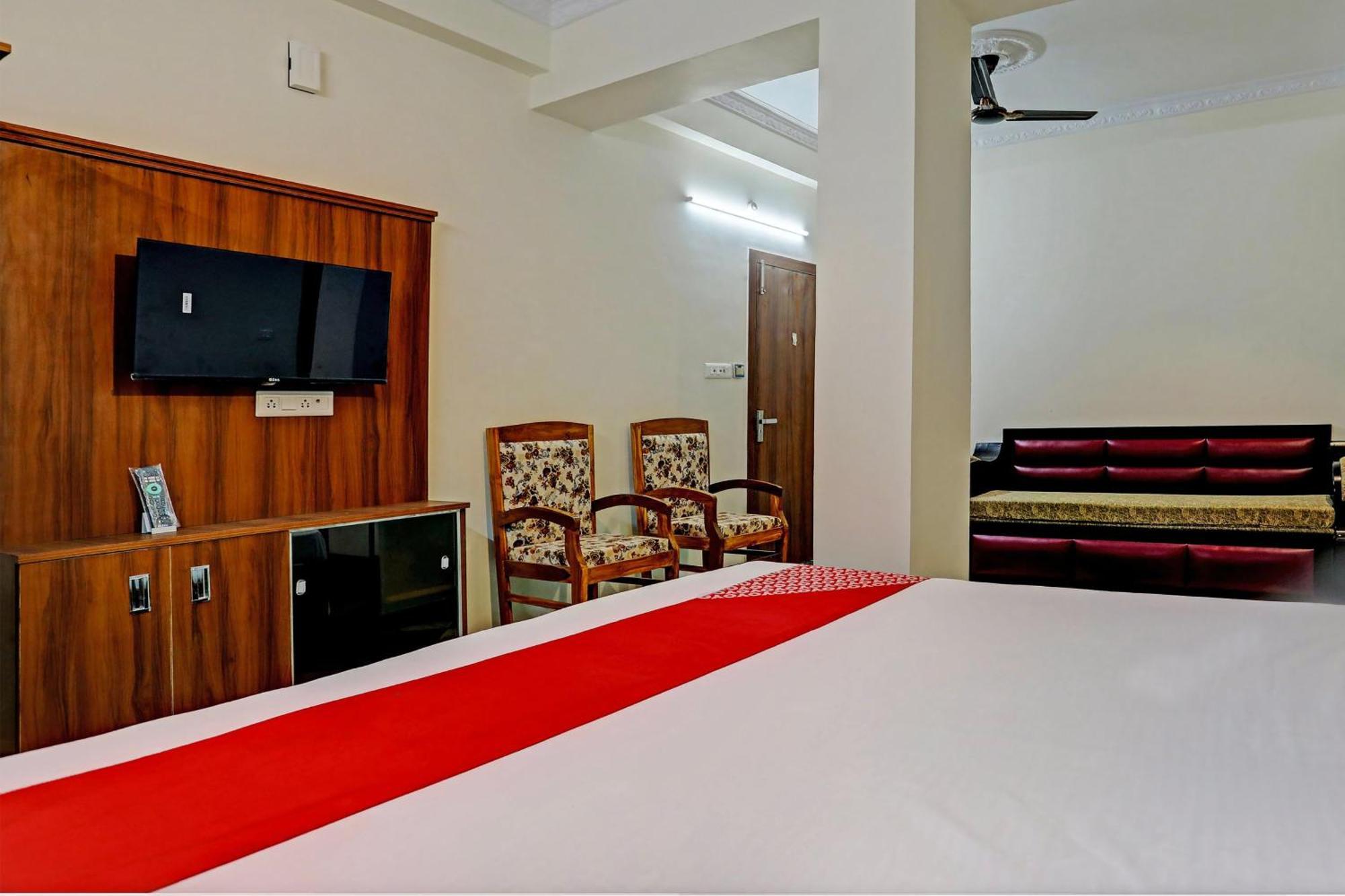 קאנפור Hotel O Al Diwan Banquet And Suites מראה חיצוני תמונה